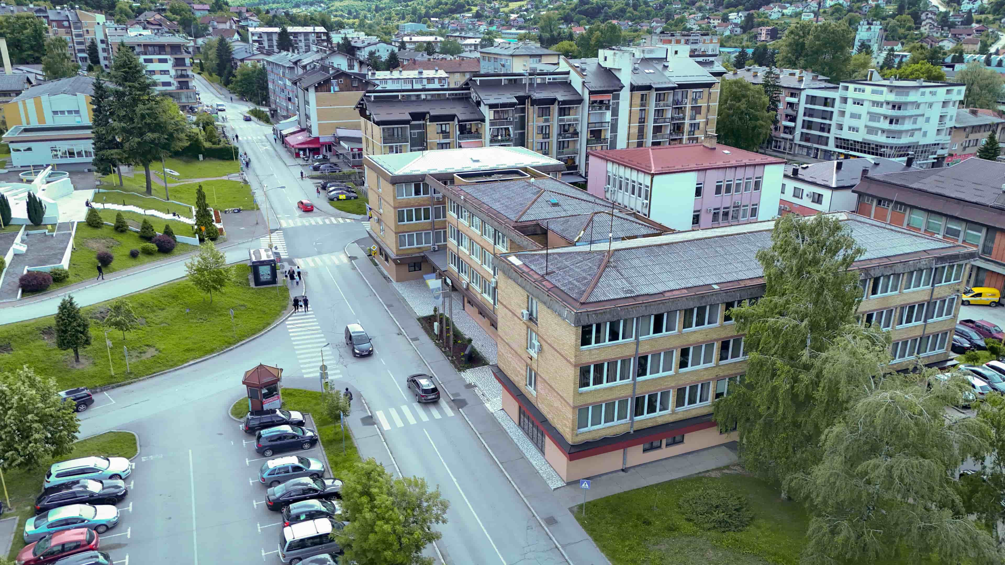 Grad Zavidovići objavio oglas za dodjelu novčane nagrade “Alen Mehmedović” za nadarene studente