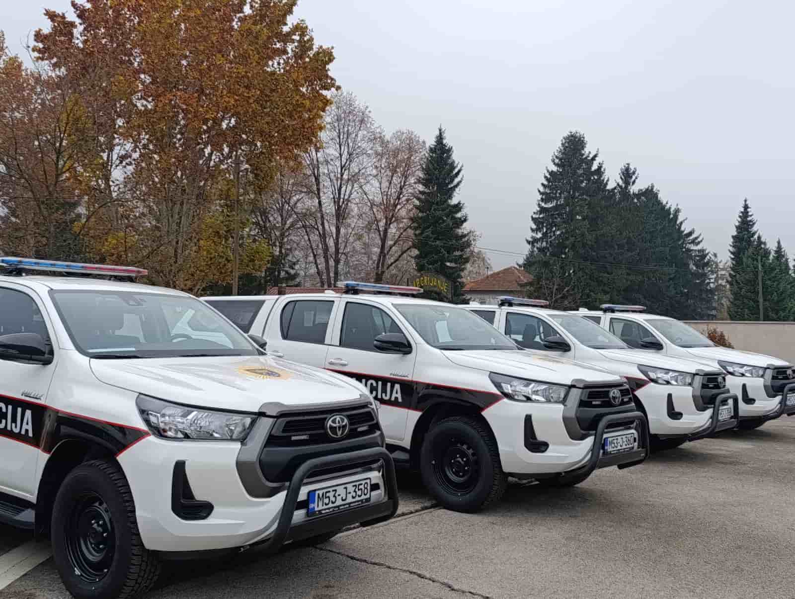 MUP ZDK: Pokušaj ubistva u Zenici, krađa Mercedesa u Žepču