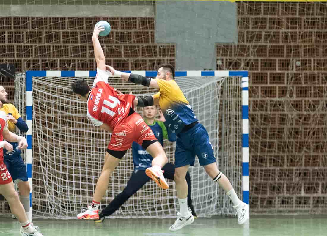 Rukometaši Krivaje u dobroj formi dočekuju Vogošću