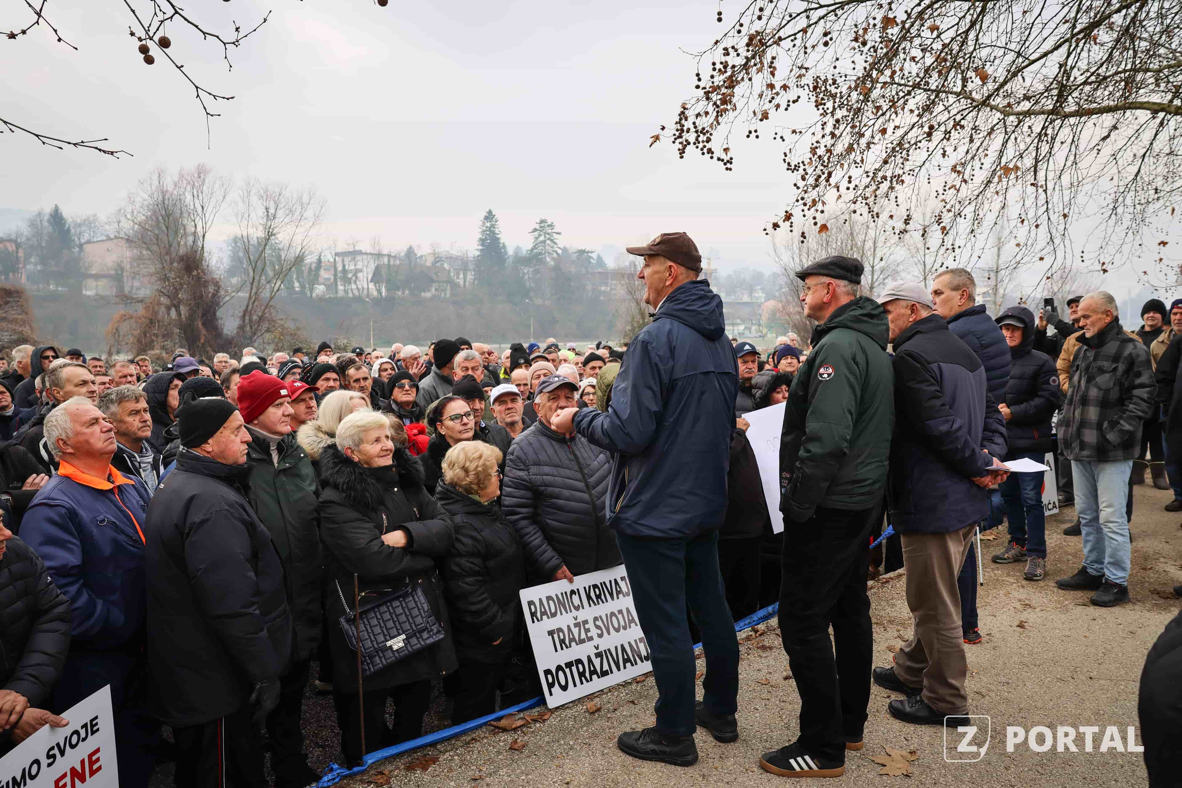 Sutra mirni protesti radnika Krivaje pred zgradom Vlade FBiH