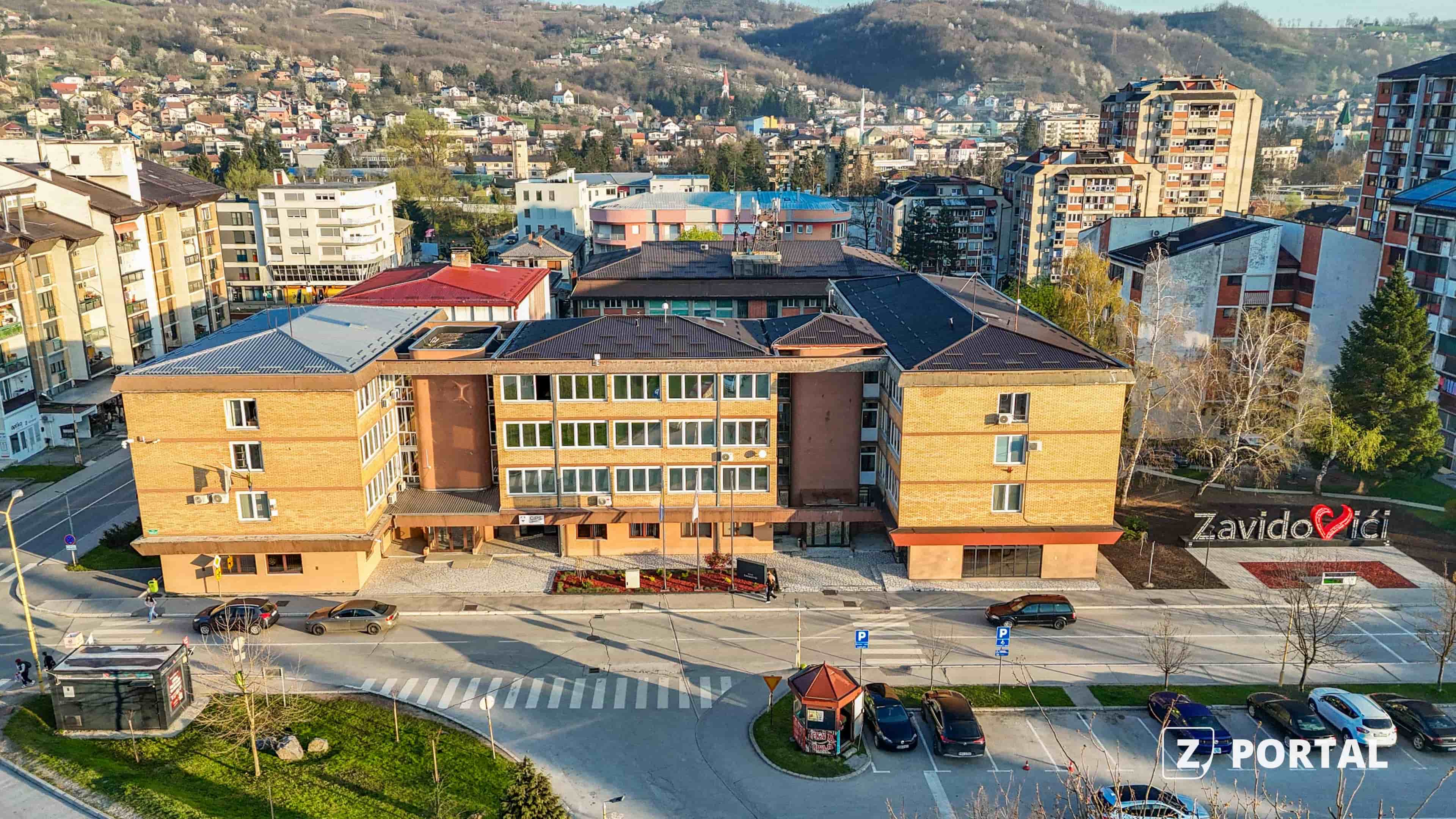 Grad Zavidovići objavio preliminarnu listu za dodjelu stipendija redovnim studentima
