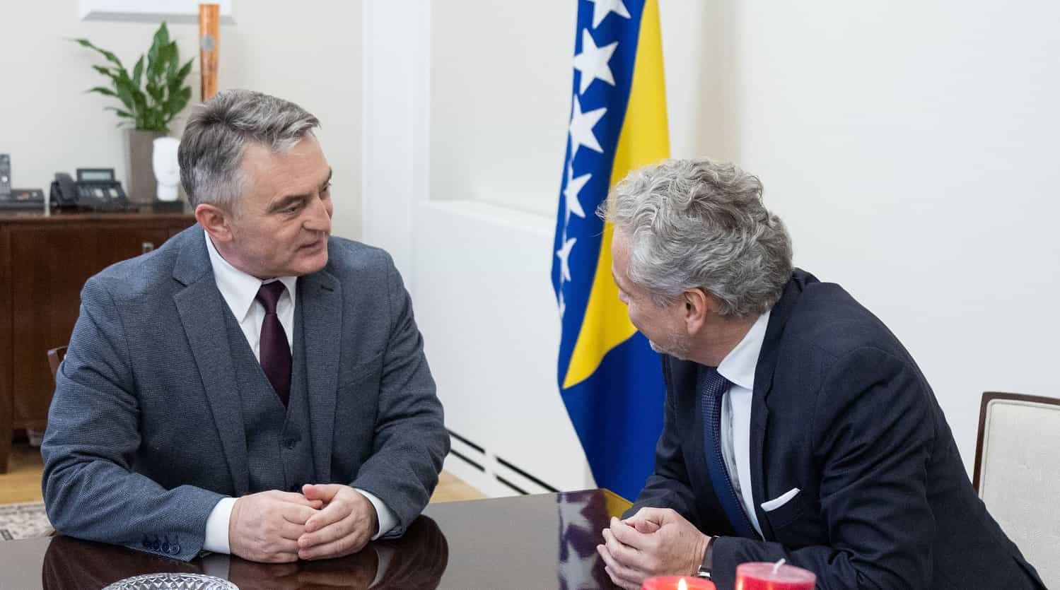 Željko Komšić primio ambasadora Johanna Sattlera, šefa Delegacije EU u BiH