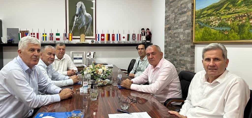 Dragan Čović u Žepču razgovarao s dužnosnicima HDZ-a