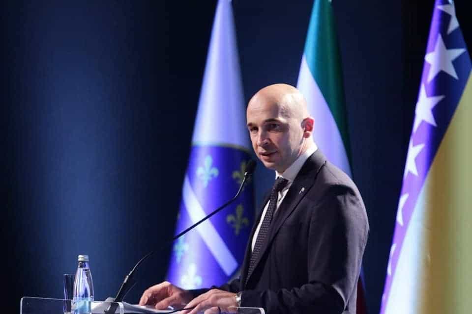 Premijer Nezir Pivić uputio čestitku povodom Dana nezavisnosti BiH