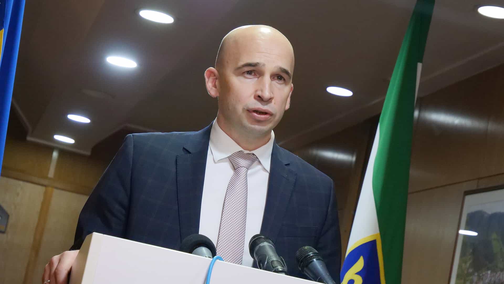 Premijer ZDK Nezir Pivić uputio čestitku u povodu Uskrsa