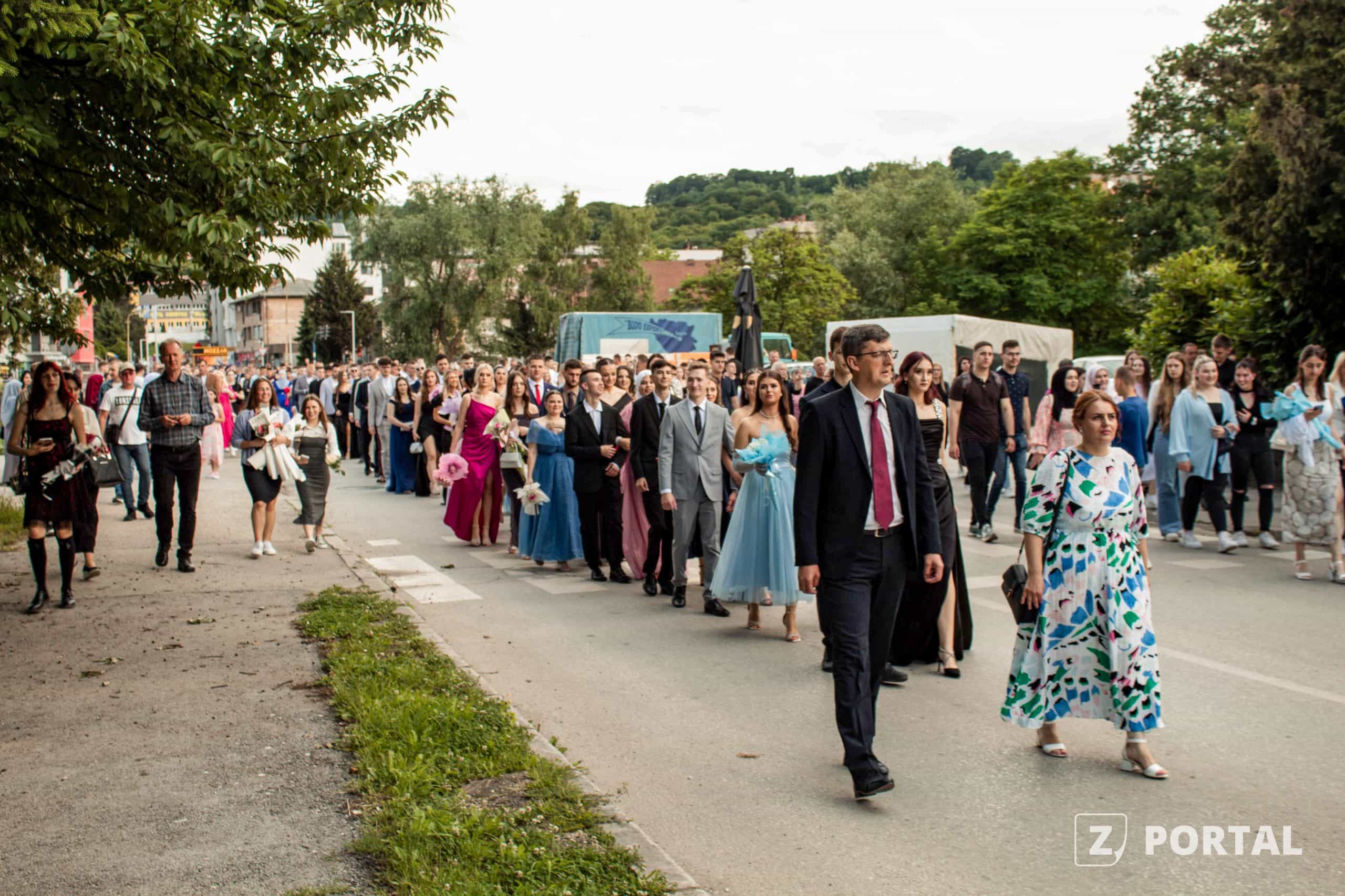Srednja tehnička škola Zavidovići ispratila 48. generaciju maturanata