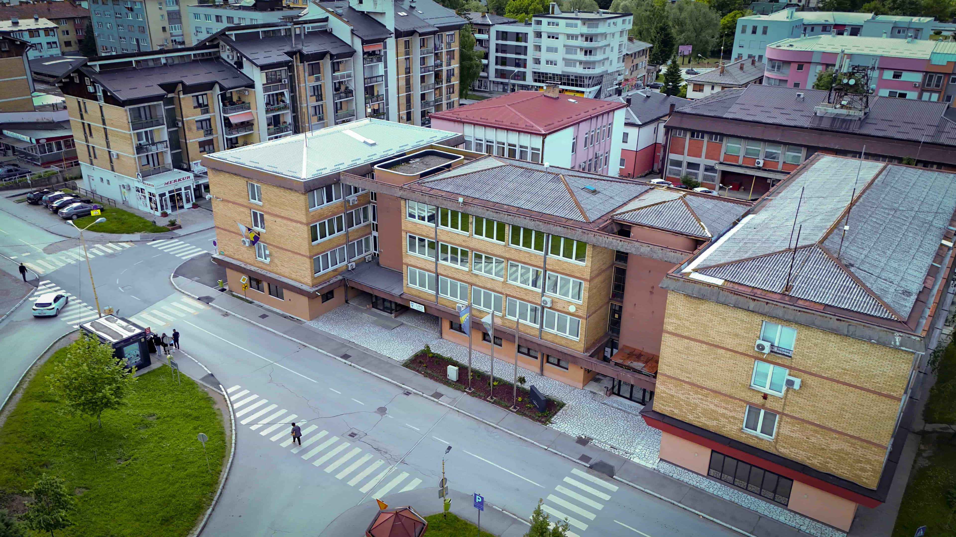 Otvoren konkurs za popunu radnih mjesta državnih službenika u Gradu Zavidovići