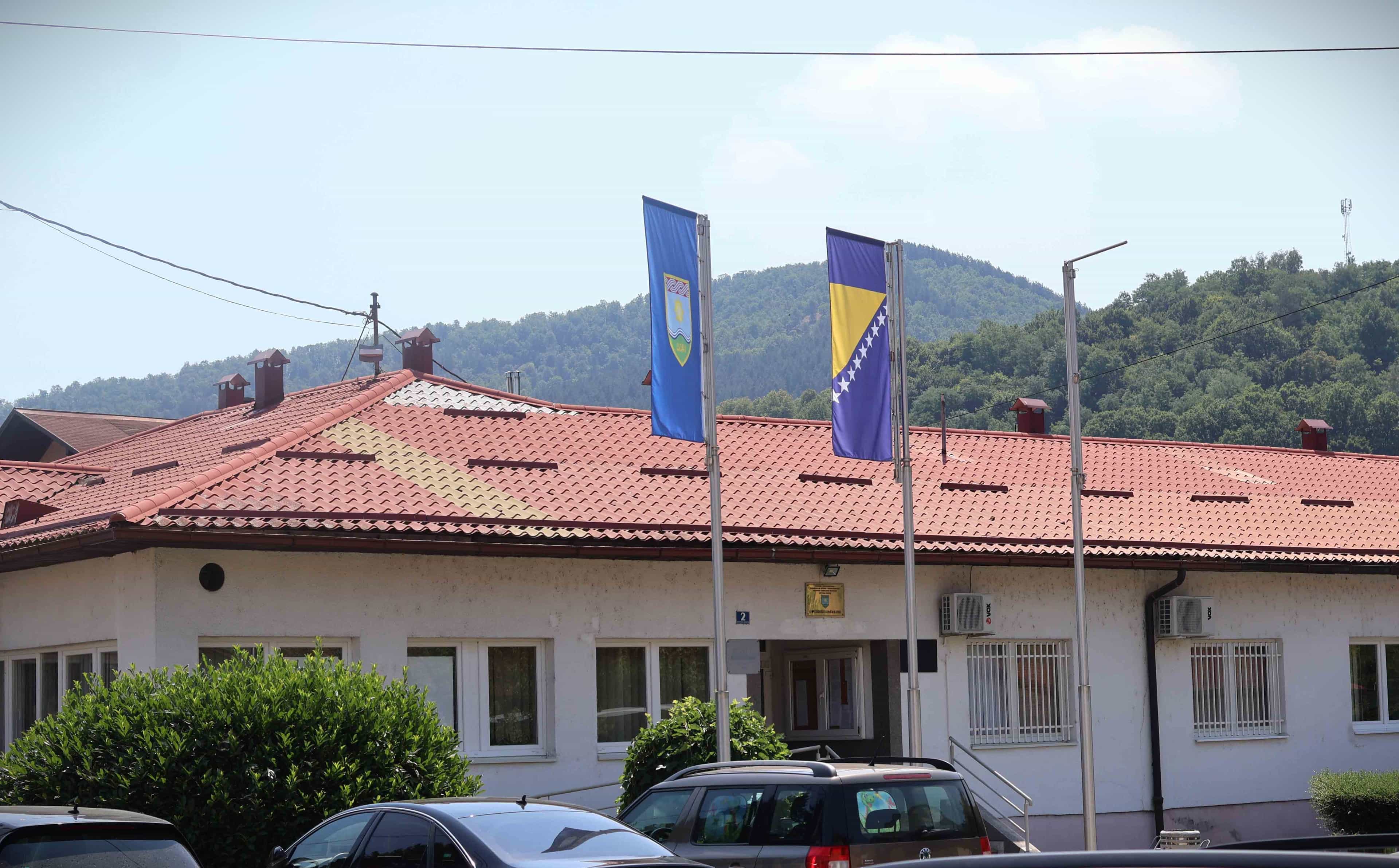 Javni poziv Općine Žepče: Pomoći obiteljima sa troje i više djece