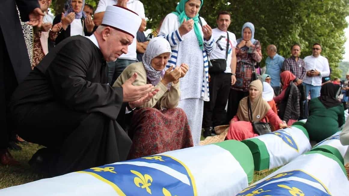 U Potočarima obavljen ukop sedam žrtava genocida u Srebrenici