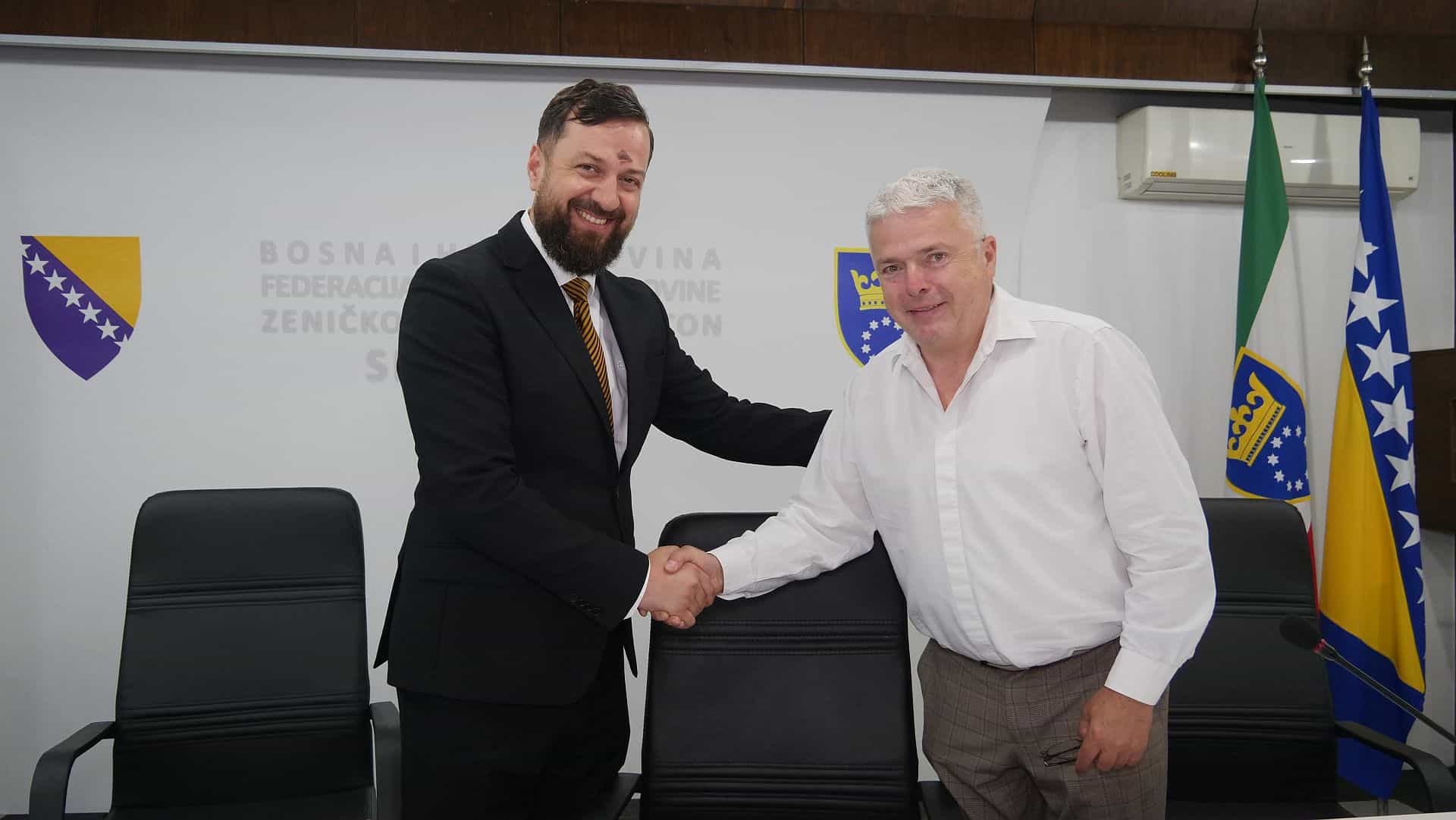 Potpisan ugovor izgradnje sportske dvorane srednjih škola u Maglaju