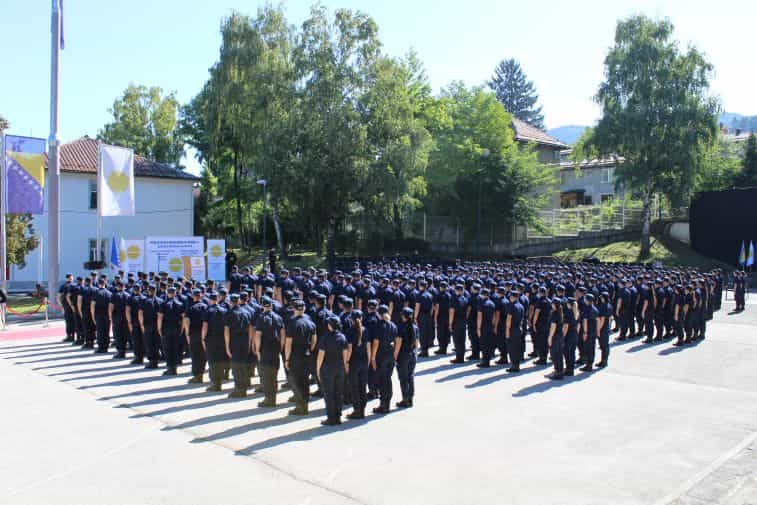 Federalni MUP promovisao 277 policijskih službenika