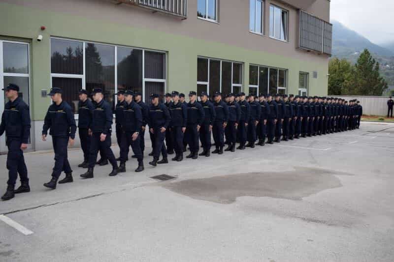 Nakon obuke na akademiji 99 kadeta započinje praktičnu obuku u MUP-u ZDK