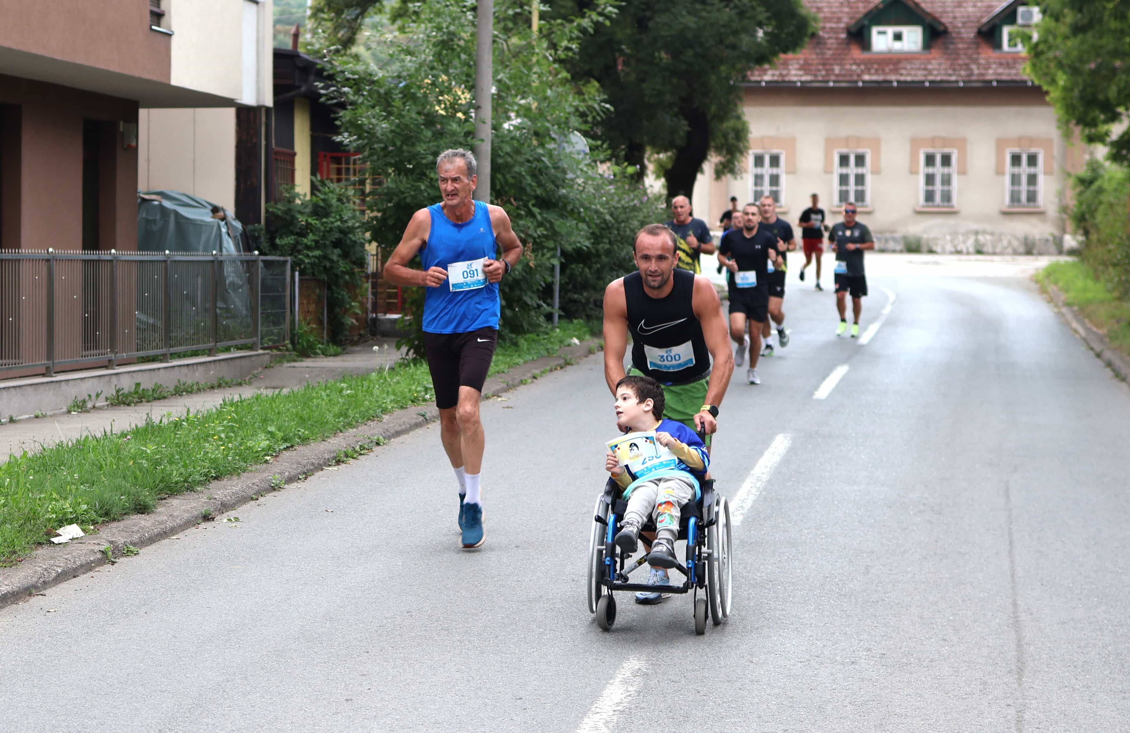 Održana Prva utrka u gradu na tri rijeke – Zavidovići 5K: Dominacija Kenijaca