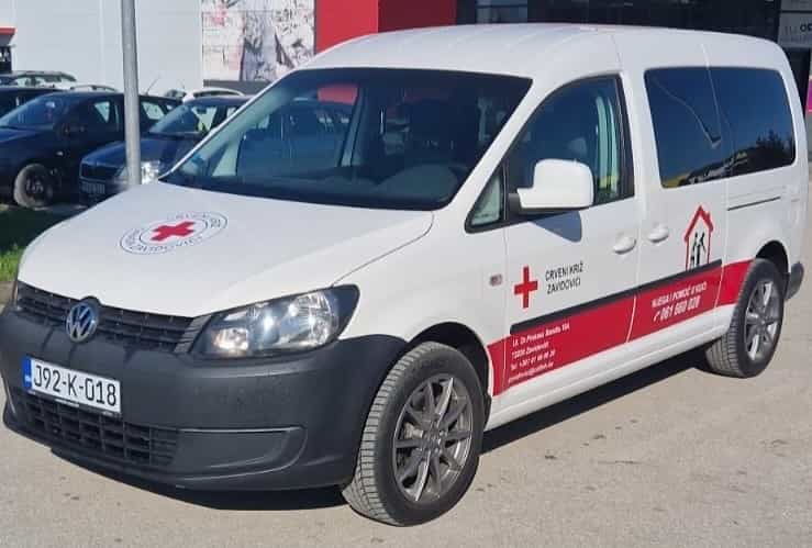 Crveni križ Zavidovići bogatiji za vozilo za prijevoz osoba s invaliditetom