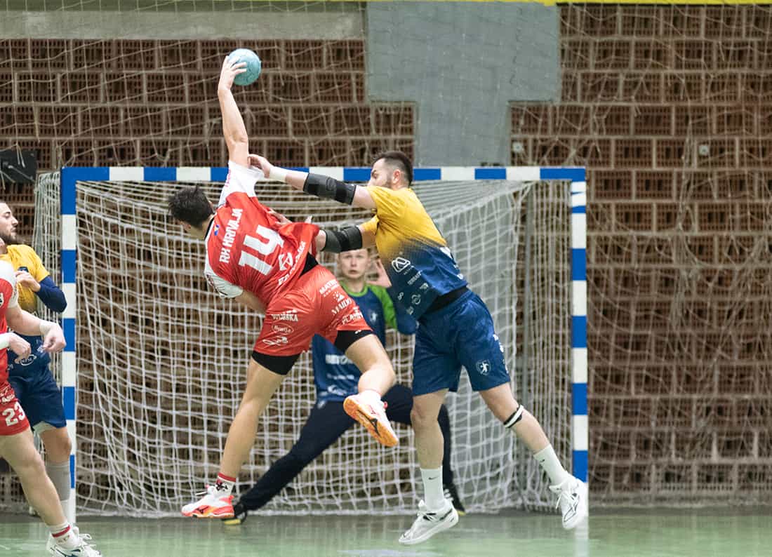 Rukometaši Krivaje u dobroj formi dočekuju Vogošću