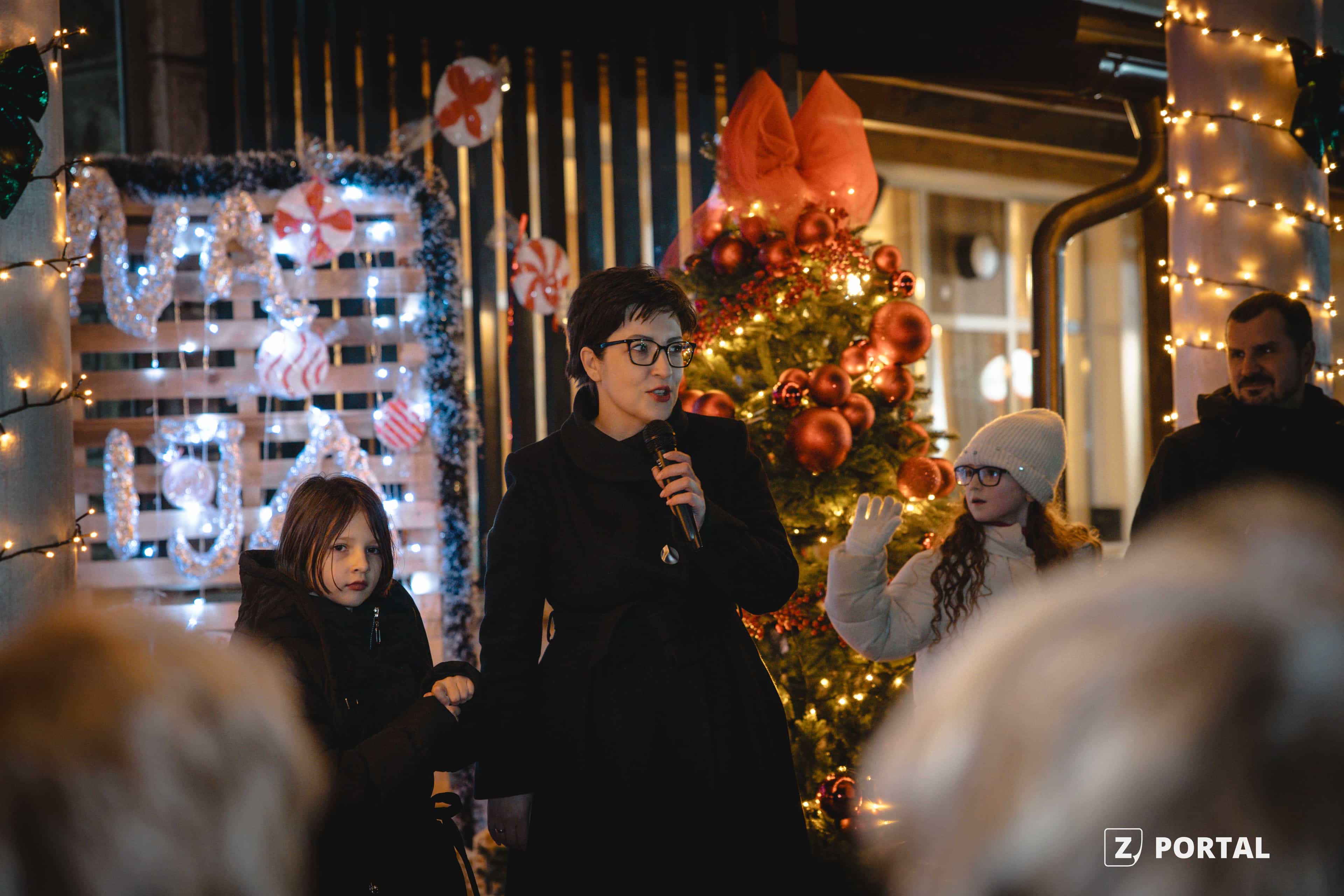 Božićno-novogodišnja čestitka gradonačelnice Merdić Smailhodžić