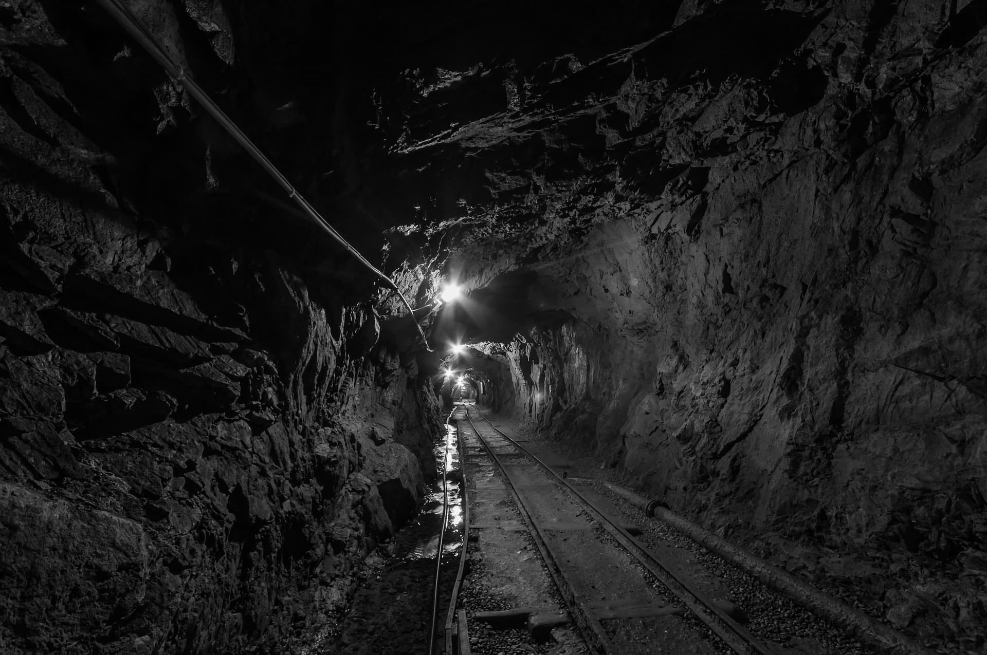 Rudari u Rudniku mrkog uglja Zenica sinoć stupili u štrajk glađu