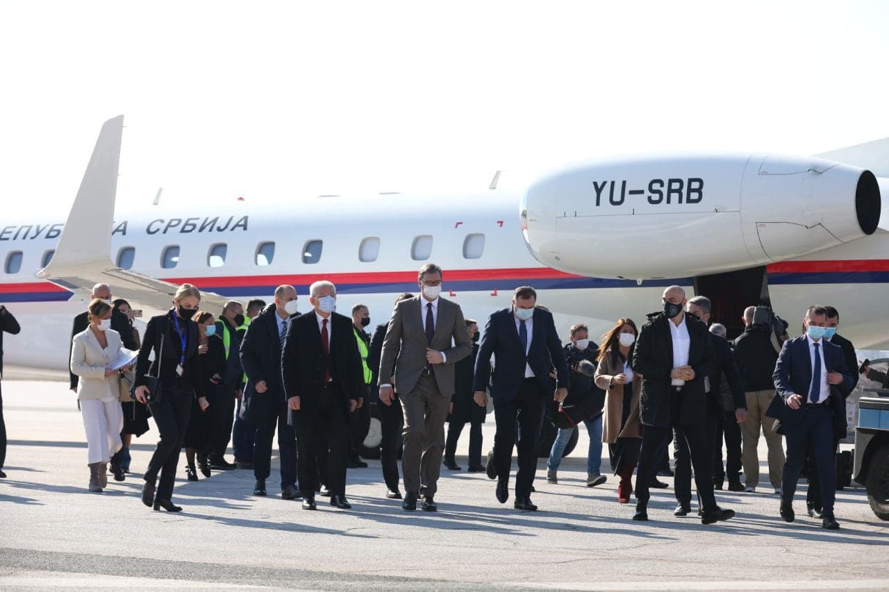 Vlada Srbije će donirati 10.000 vakcina Sarajevu