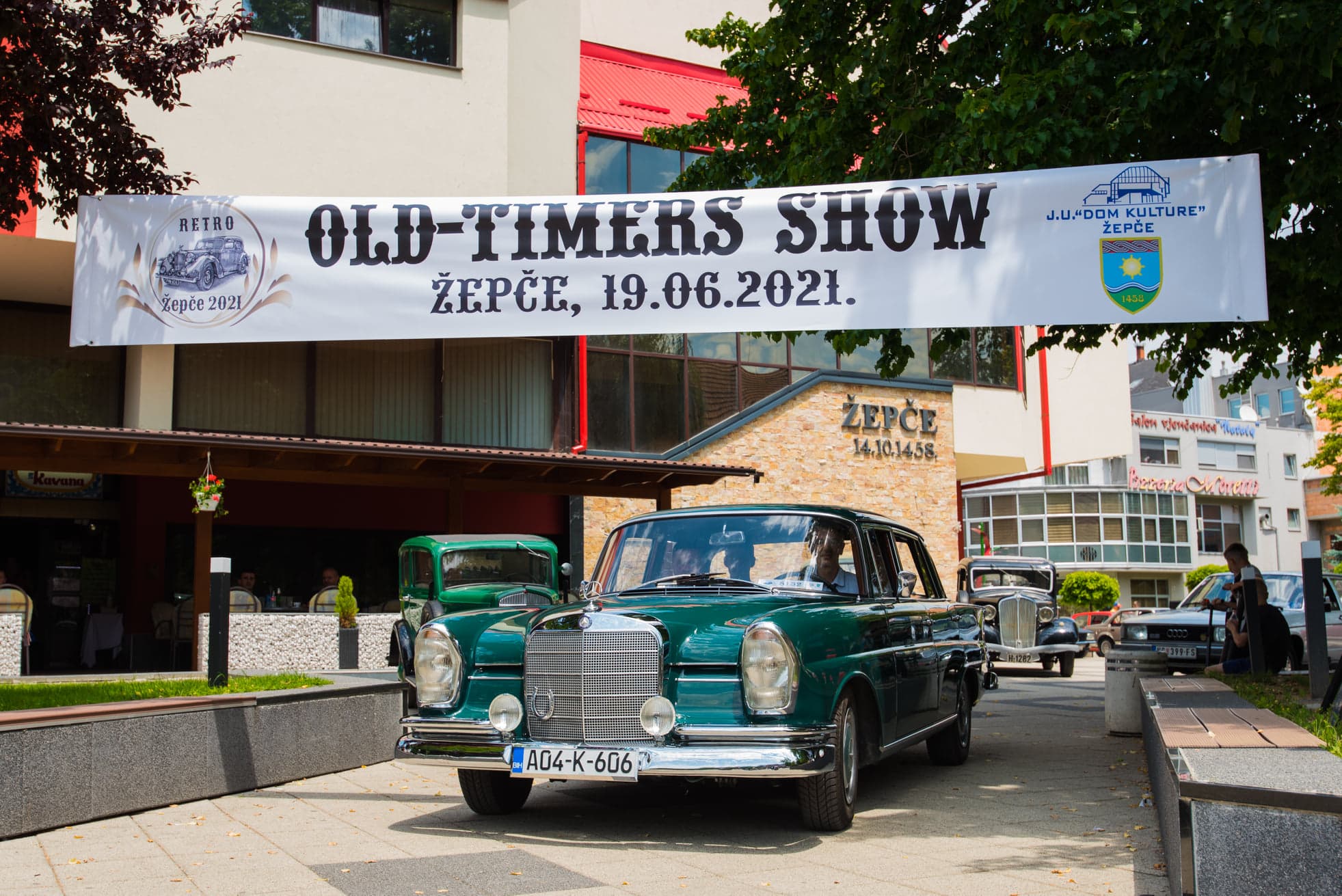 U Žepču održan Old-Timer Show