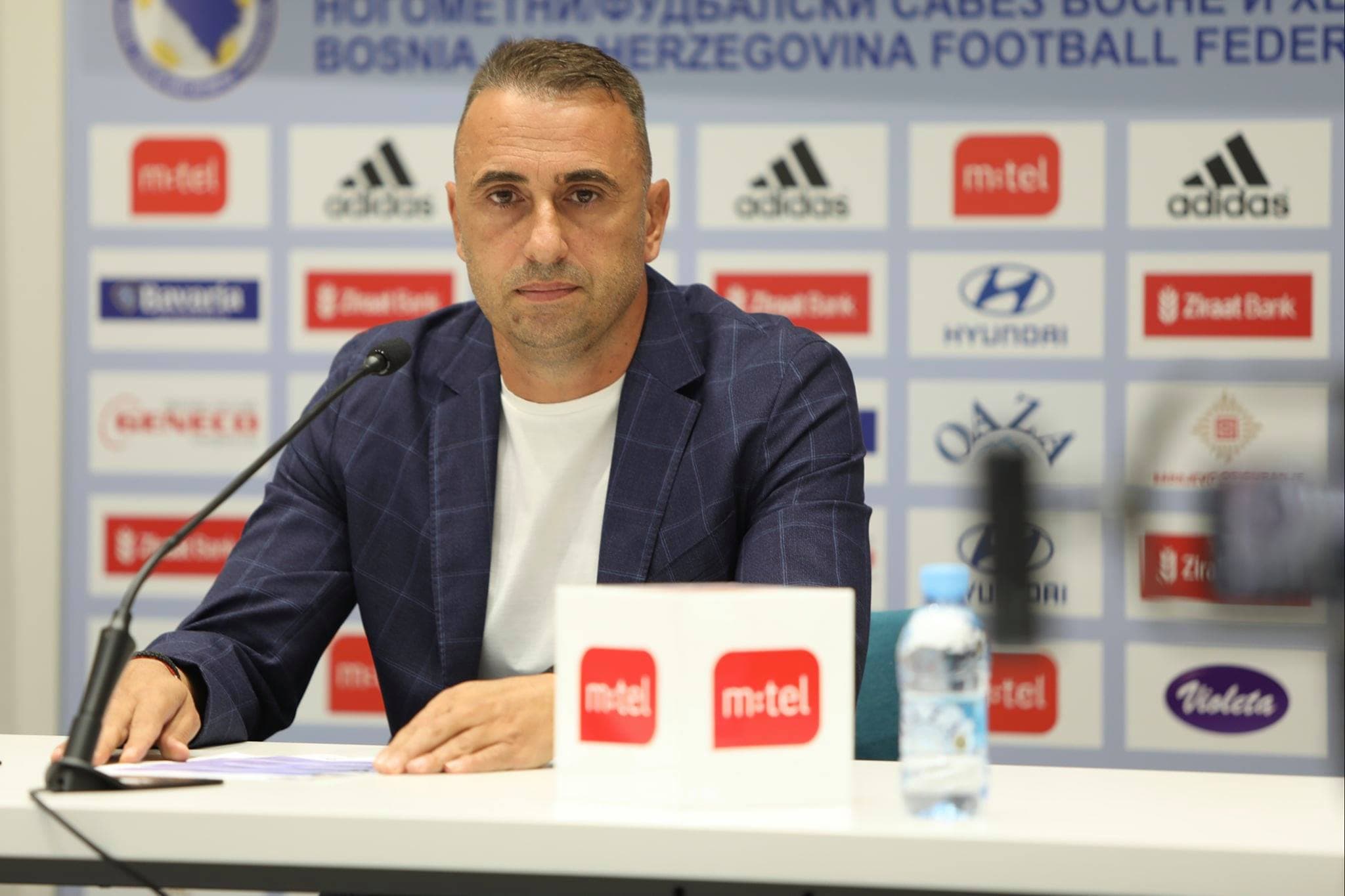 Petev saopštio spisak za oktobarsko okupljanje