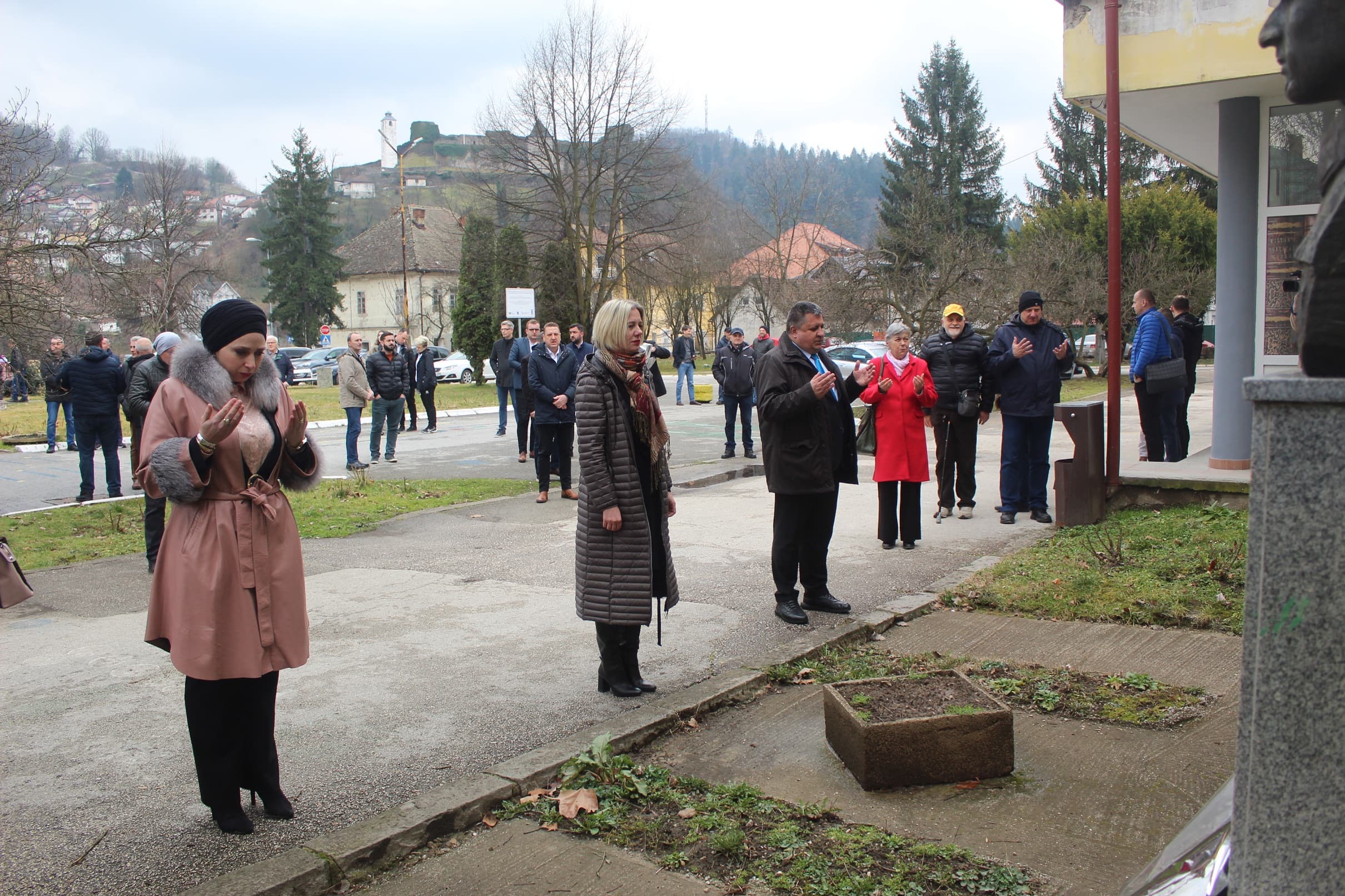 Dan nezavisnosti: Čestitka Općinskog načelnika Maglaja i predsjedavajuće Općinskog vijeća
