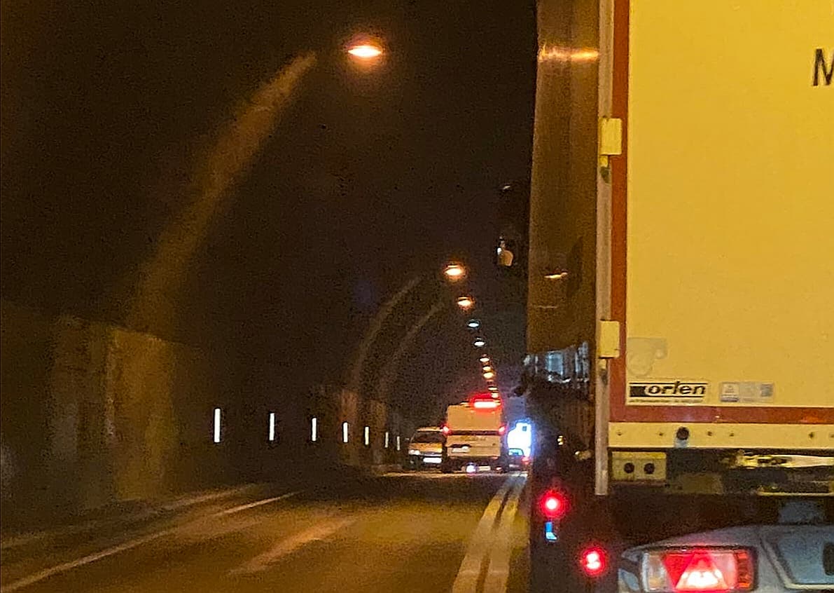 Sudar u tunelu u Žepču