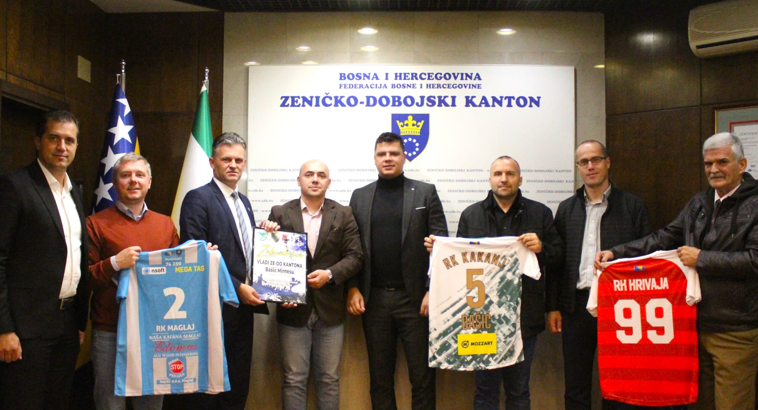 Premijer Vlade ZDK Mirnes Bašić primio u posjetu predstavnike rukometnih premijerligaša iz ZDK