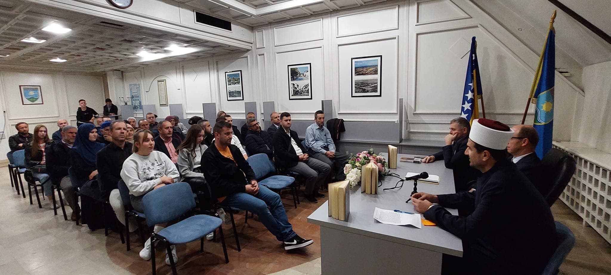 U Žepču promovisana knjiga “Bošnjačko življenje islama – Običaji i pobožne prakse”