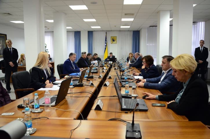 Obavljena rasprava o Nacrtu Budžeta FBiH za 2023. godinu u iznosu od 6,62 milijarde KM