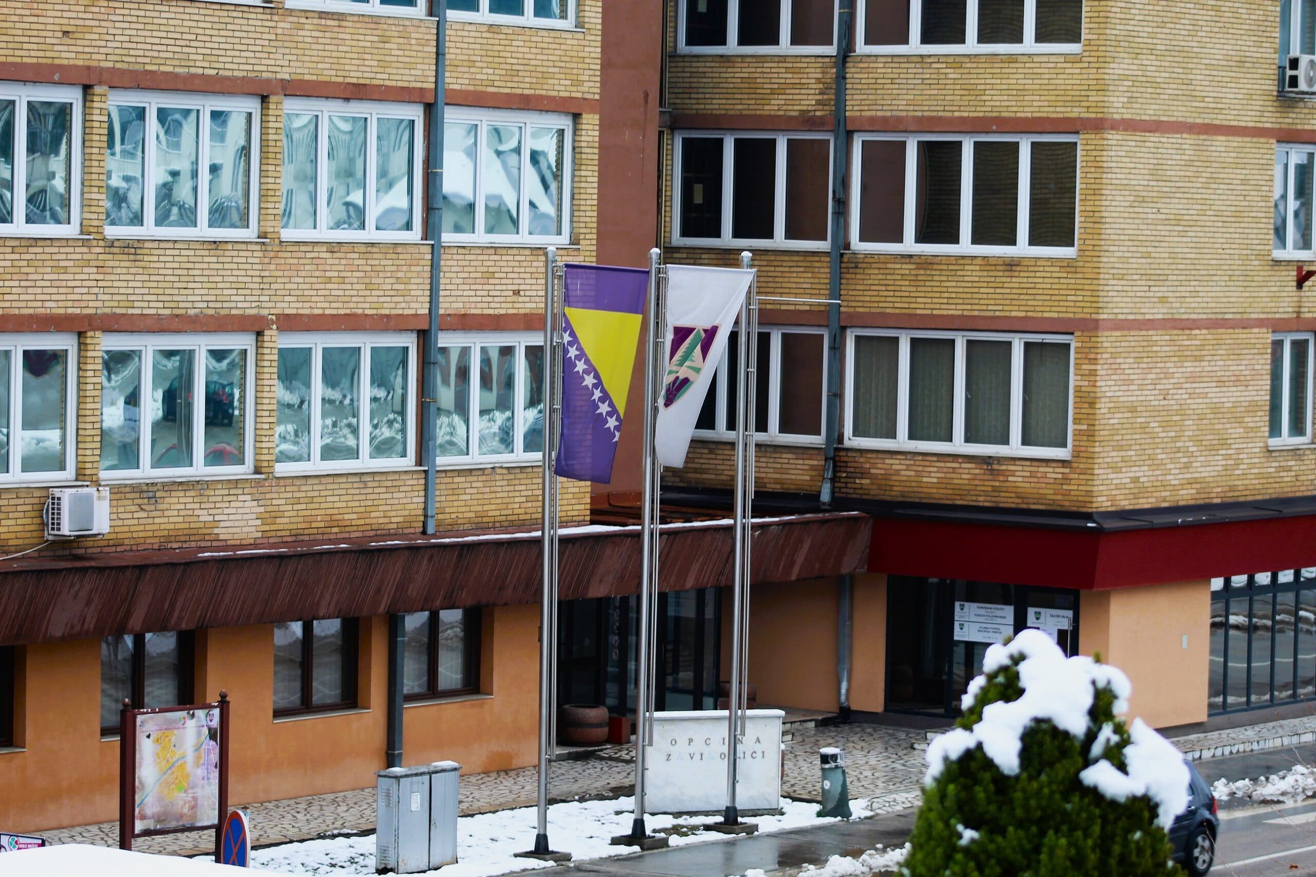 Grad Zavidovići: Poziv na prijavu poljoprivrednog zemljišta koje nije upisano u Registar