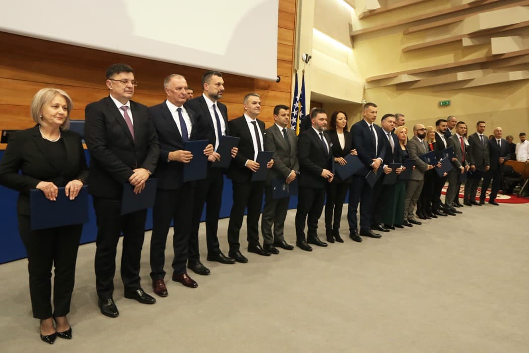Predstavnički dom potvrdio imenovanje Vijeća ministara BiH