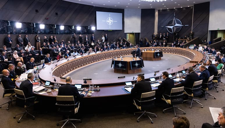 NATO odobrio paket pomoći Bosni i Hercegovini