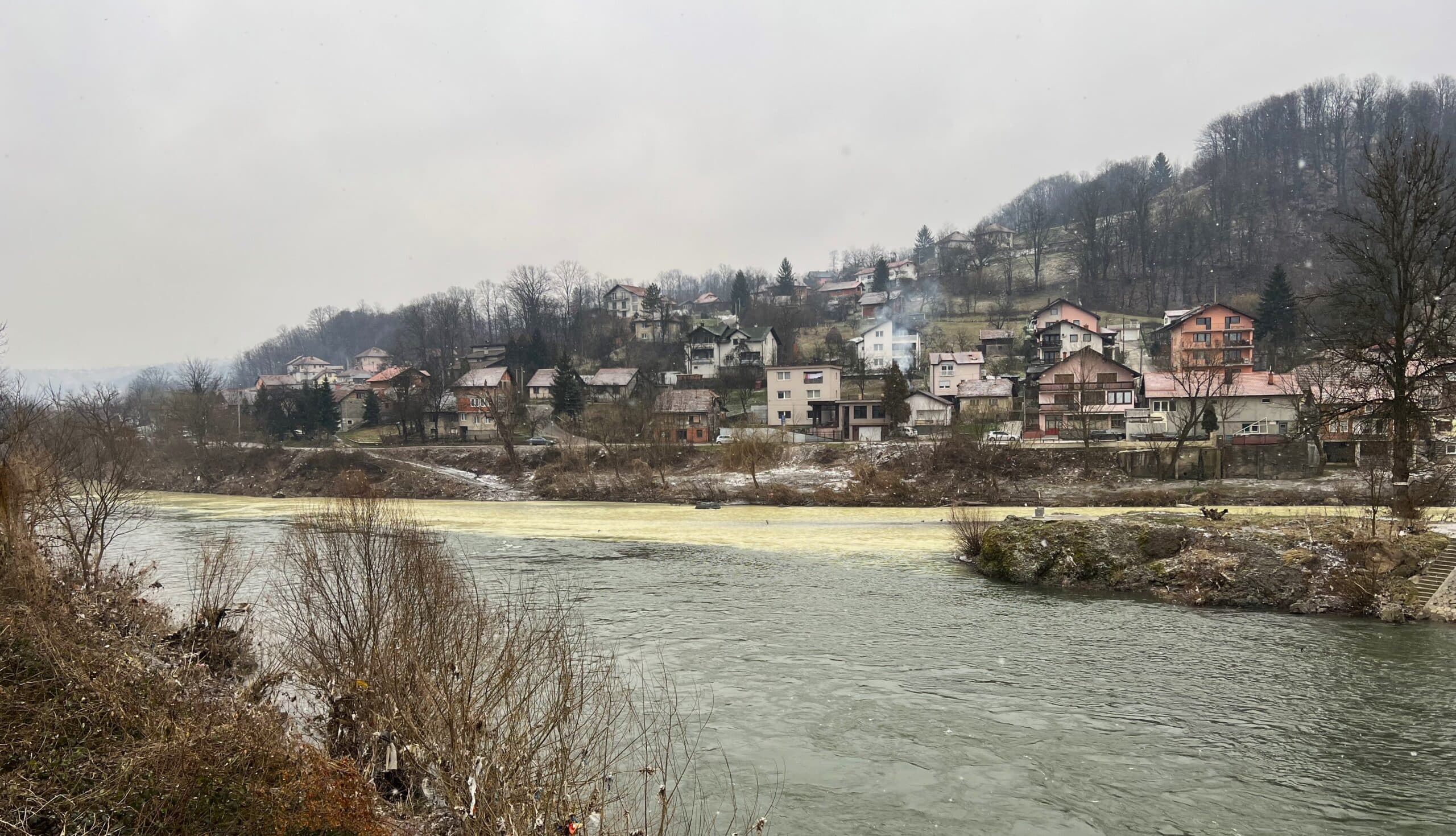 Federalna vodna inspekcija proglasila drugi stepen ugroženosti nakon zagađenje rijeka