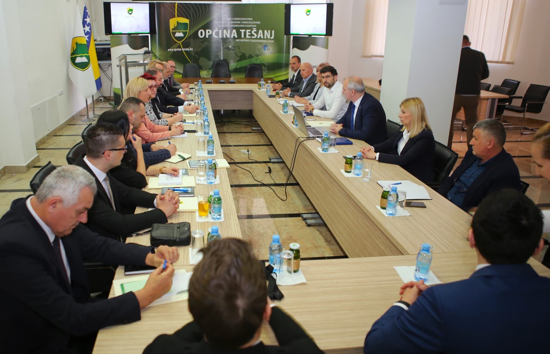 Ministri i premijerka Vlade ZDK posjetila Općinu Tešanj
