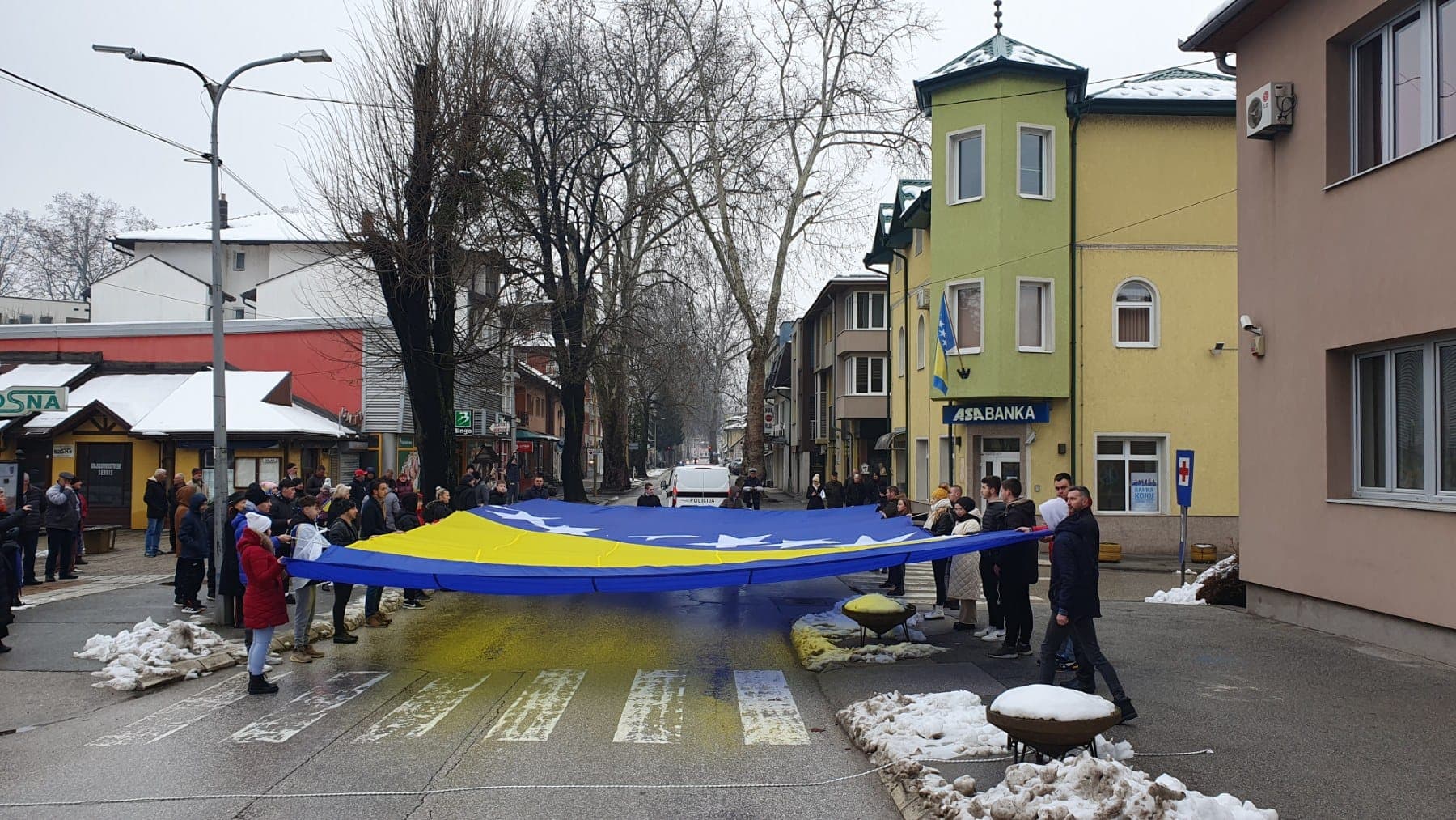 Podizanjem zastave u Parku domovinu u Maglaju obilježen Dan nezavisnosti BiH