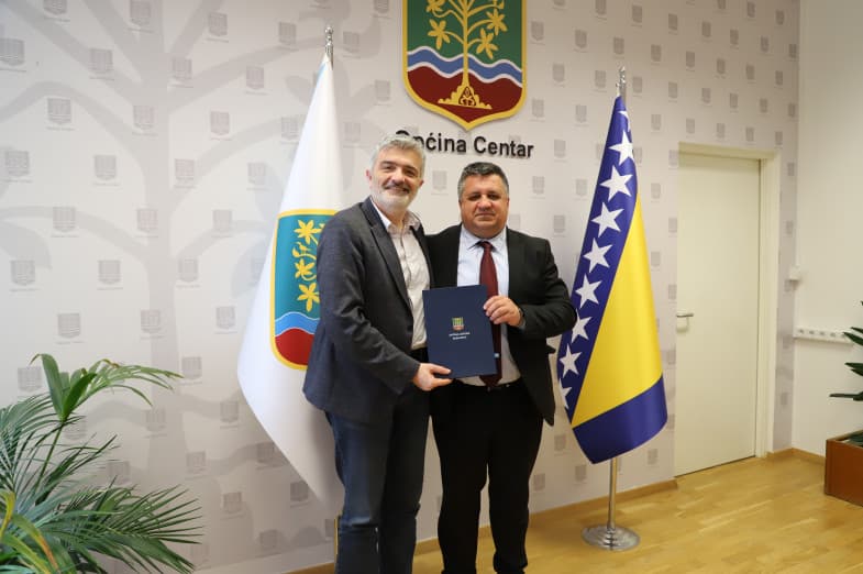 Sarajevska Općina pomaže Općini Maglaj u nabavci novog vatrogasnog vozila