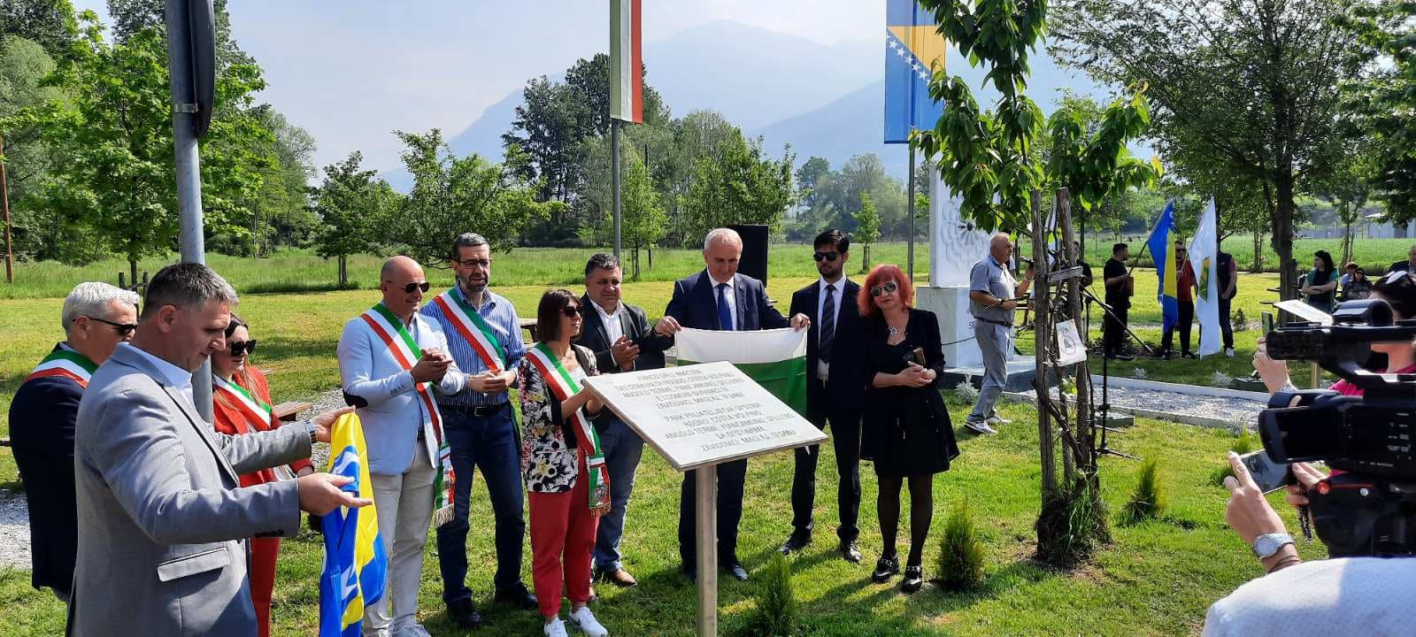 Načelnici i udruženja iz Zavidovića, Maglaja i Tešnja boravili u Italiji na “Prvom susretu prijateljstva”