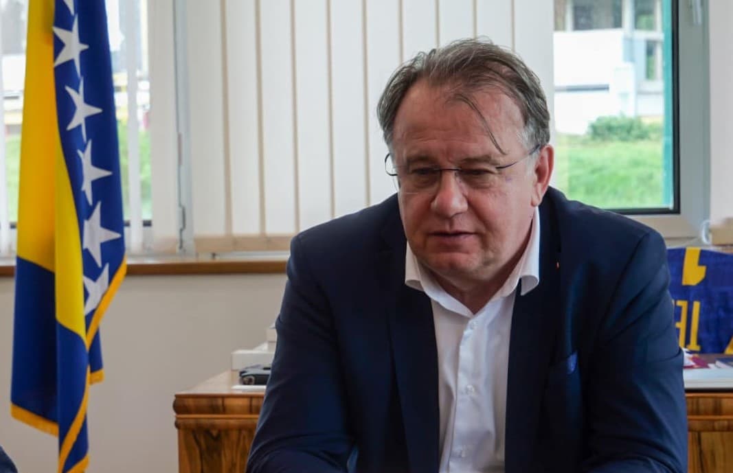 Premijer Vlade FBiH Nermin Nikšić uputio bajramsku čestitku