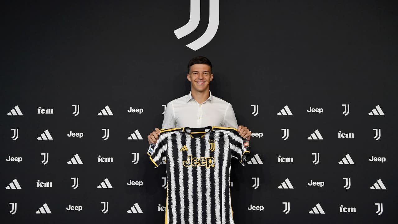 Tarik Muharemović produžio ugovor s Juventusom do 2026. godine