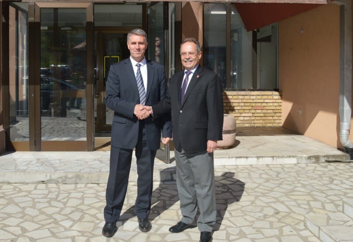 Ambasador Švicarske boravio u posjeti Zavidovićima