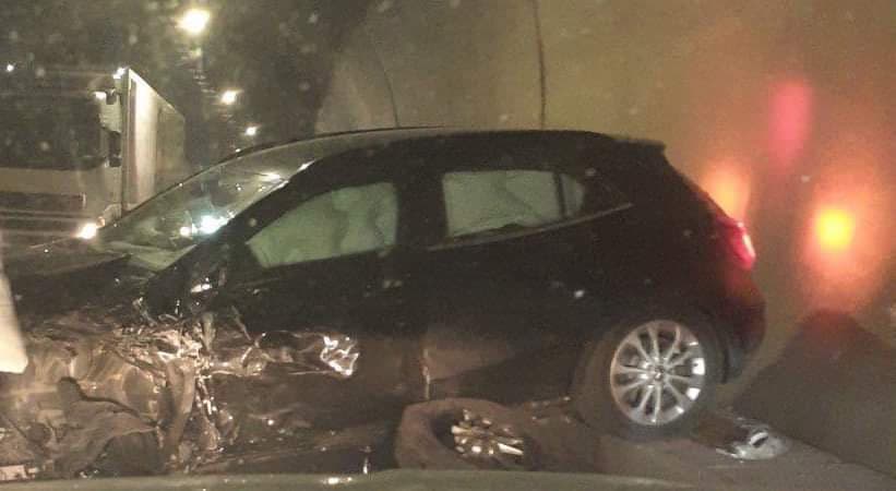 Formirane velike kolone nakon nezgode u tunelu Vranduk