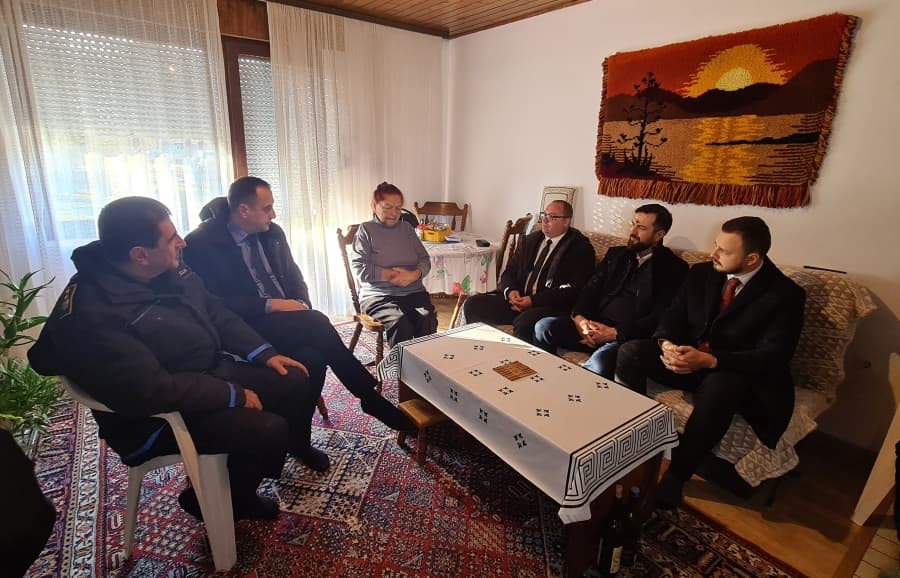 Ministri Vlade ZDK i policijski komesar posjetili Ljeposavu Petković