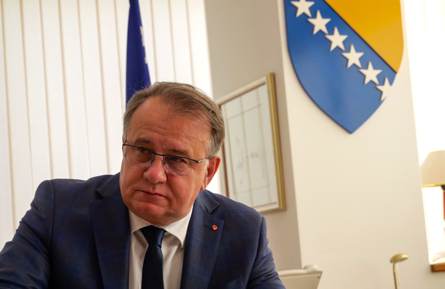 Čestitka premijera Nikšića: Suverena, nezavisna BiH je trajna, neupitna tekovina