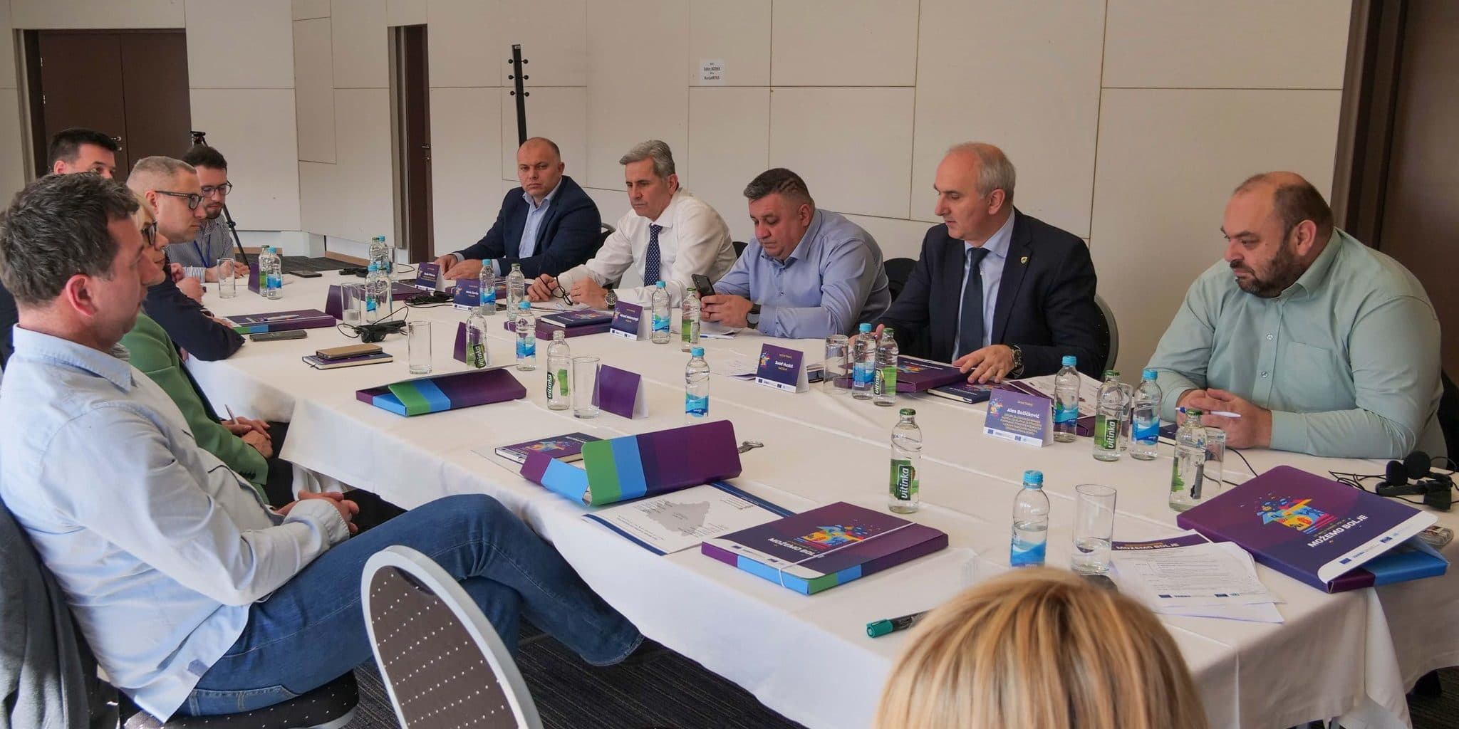 Sastanak predstavnika 17 lokalnih zajednica: Ključni saradnja i međusobno povjerenje