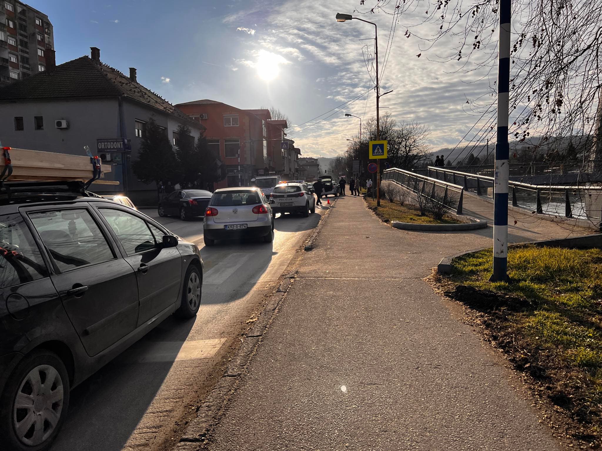 Zavidovići: Kod mosta Duga automobil udario pješaka na pješačkom prijelazu