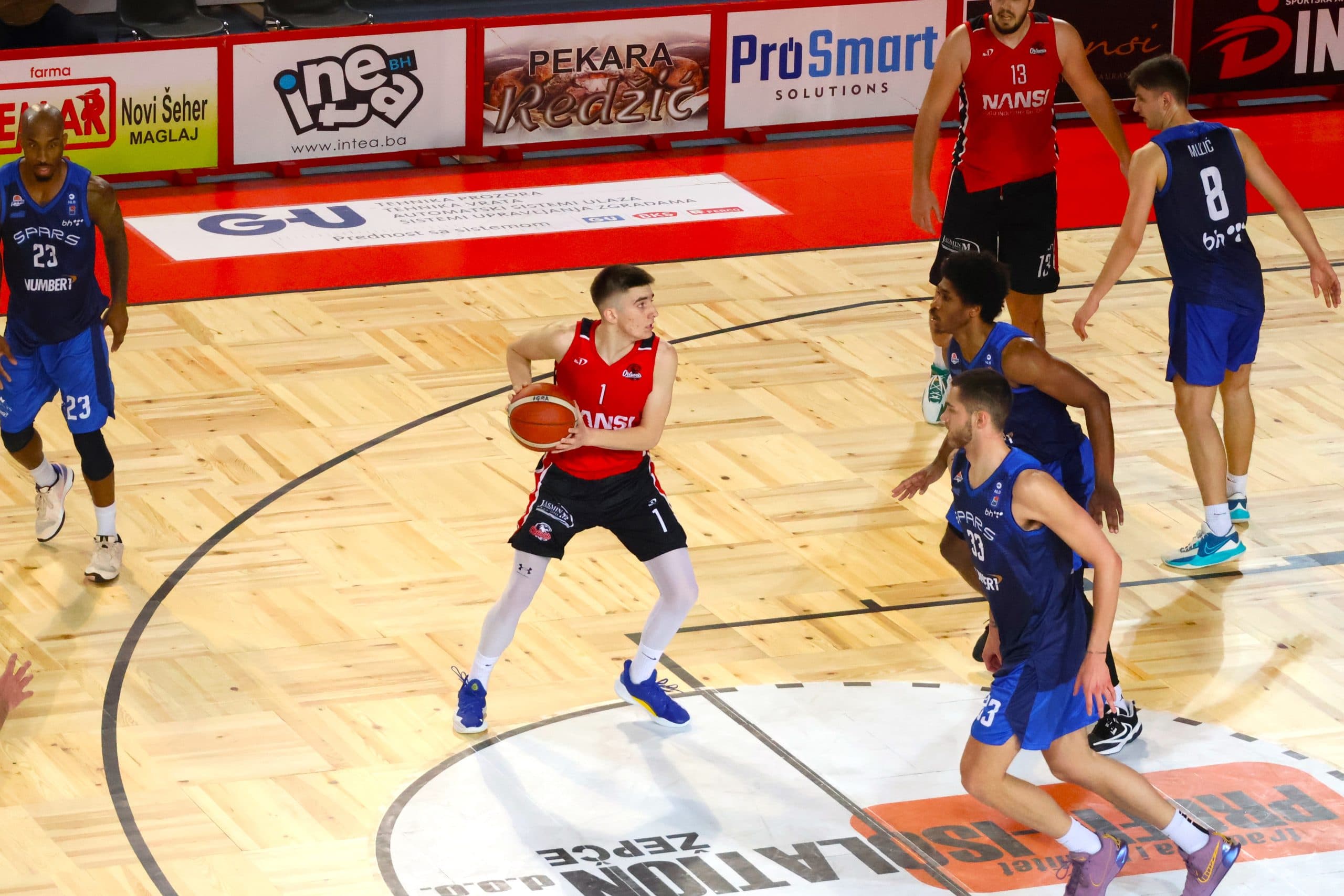 Odlična igra košarkaša Orlovika za važnu pobjedu protiv Sparsa