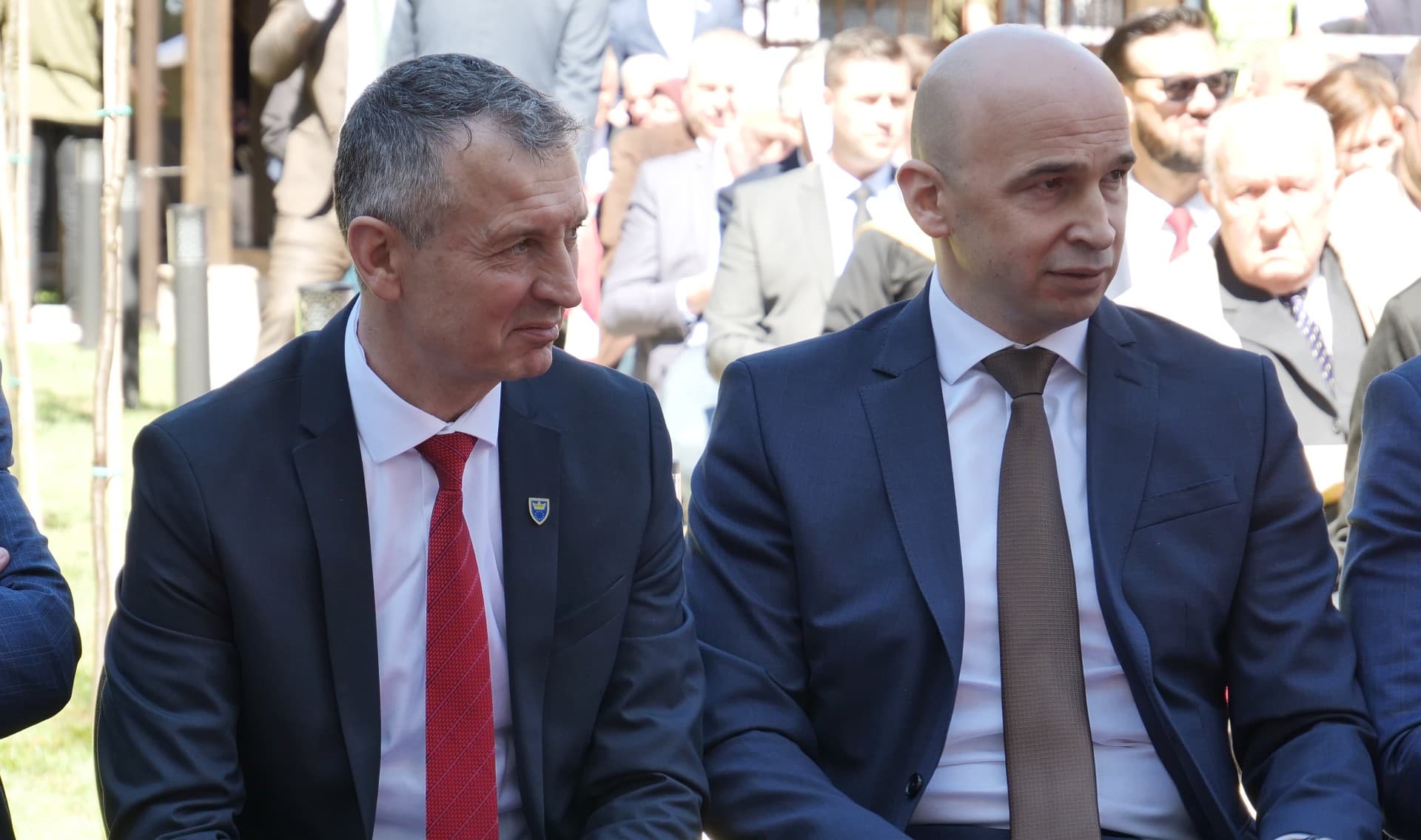 Premijer Vlade ZDK i predsjedavajući Skupštine ZDK čestitali Dan Zeničko-dobojskog kantona