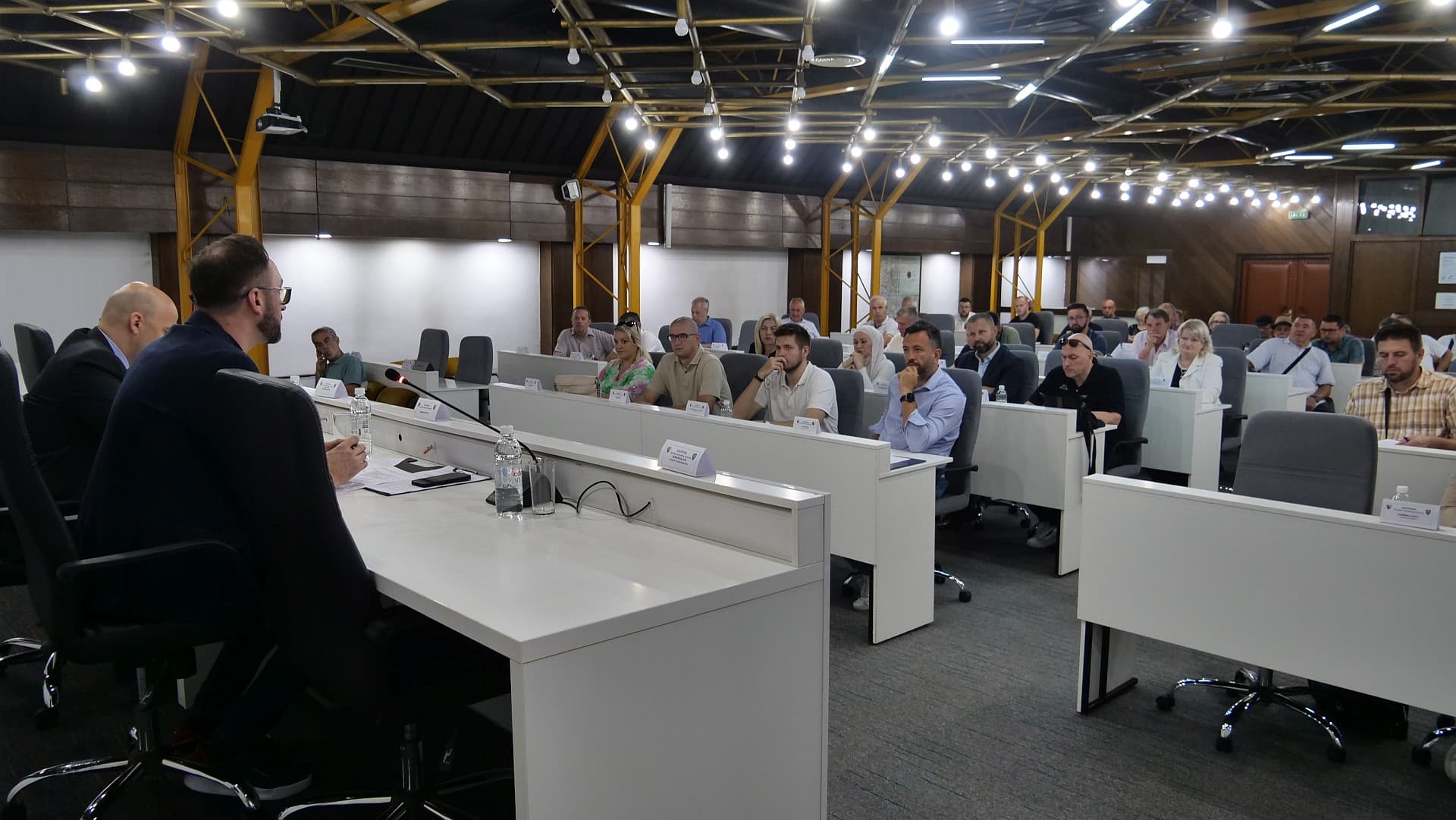 Ured premijera ZDK objavio novi poziv za projekte ustanova, neprofitnih organizacija i preduzeća