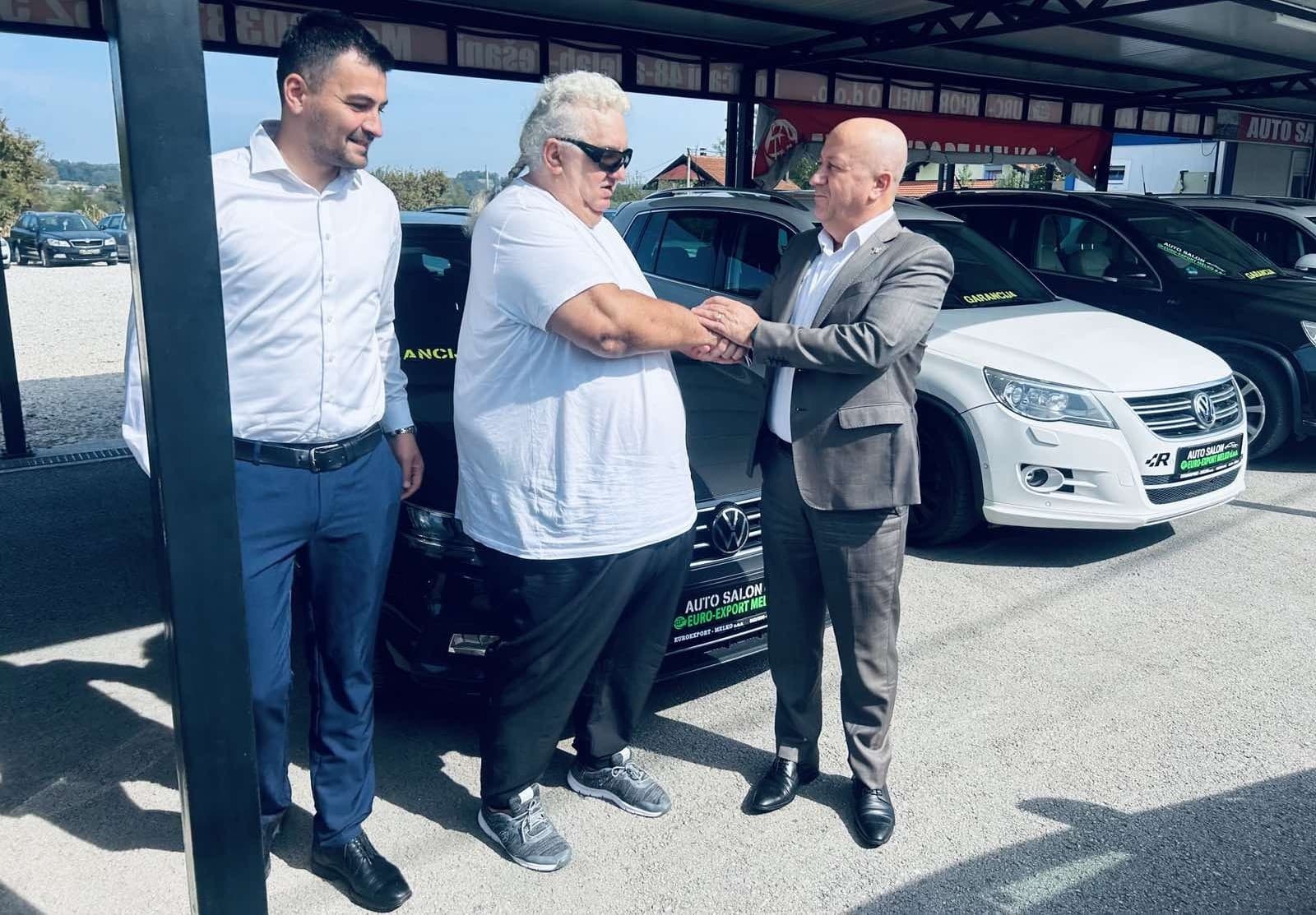 Federalni ministar uručio vozila za RVI 100 posto prve grupe u Doboj Jugu i Tešnju