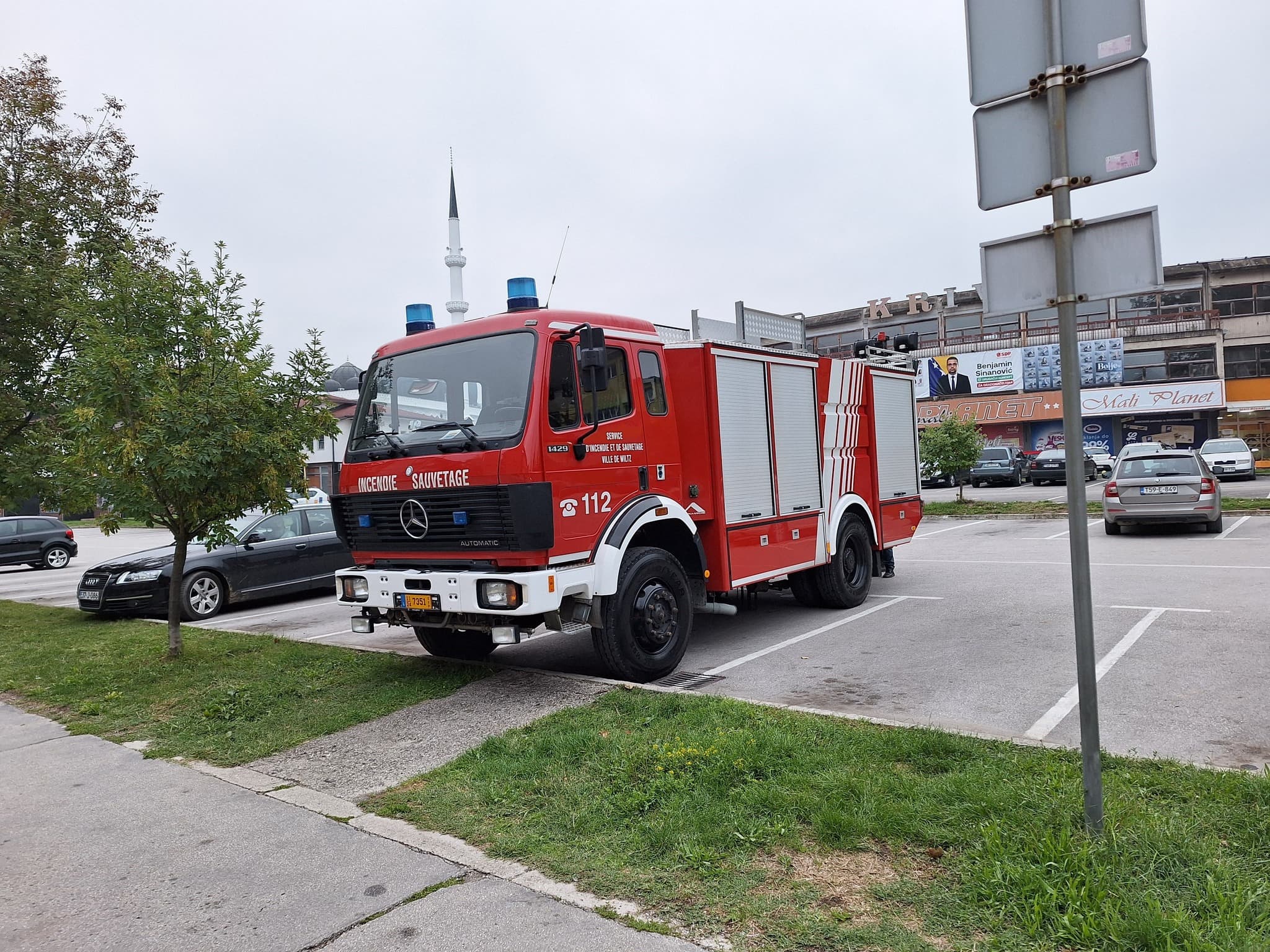 Vatrogasci u Zavidovićima dobili novo vozilo, donacija iz Luksemburga